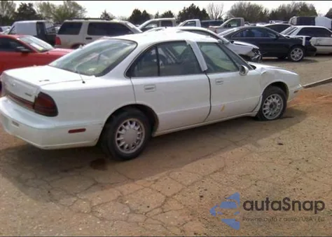 1998 Oldsmobile 88 Ls z USA, uszkodzony, nr VIN 1G3HN52K5W4817210